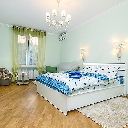 Amazing Two Beds In The Klovskiy Spusk Apartment Kiev Luaran gambar