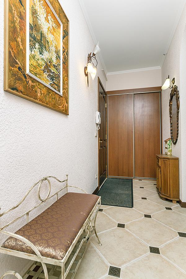 Amazing Two Beds In The Klovskiy Spusk Apartment Kiev Luaran gambar